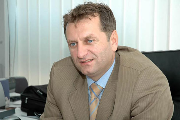 Варају и студенти